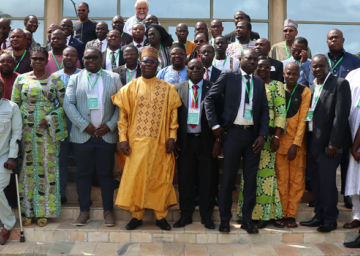 Facilitar um melhor acesso ao financiamento climático para a implementação da Estratégia Regional para o Clima Facilitar um melhor acesso ao financiamento climático para a implementação da Estratégia Regional para o Clima