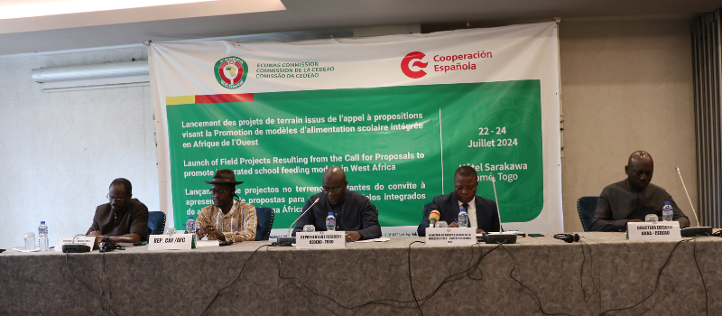 Promotion de modèles d’alimentation scolaire intégrée en Afrique de l’Ouest